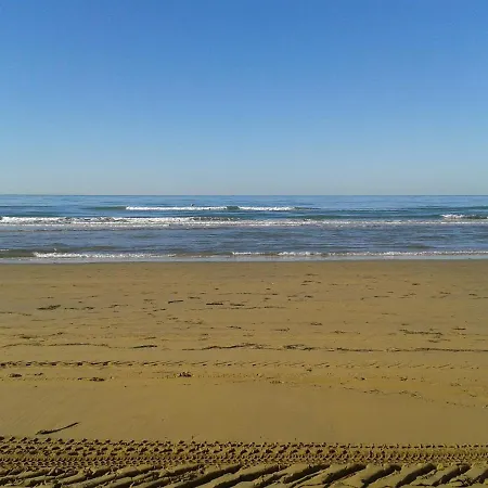 Residence Le Zattere Bibione Exterior photo